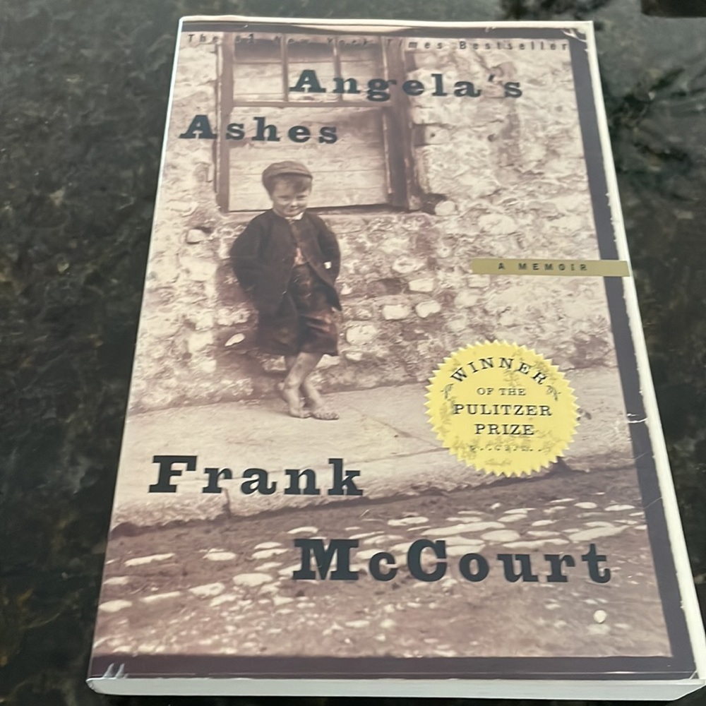 Books - Picture 4 of 4